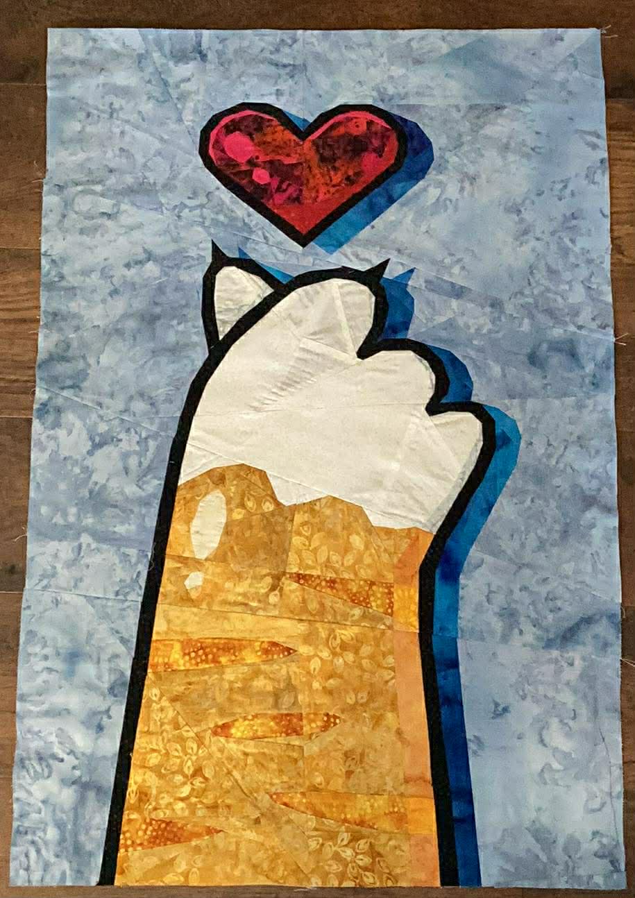 Be Mine 20x30" quilt block featuring a heart and cats paw foundation paper piecing pattern