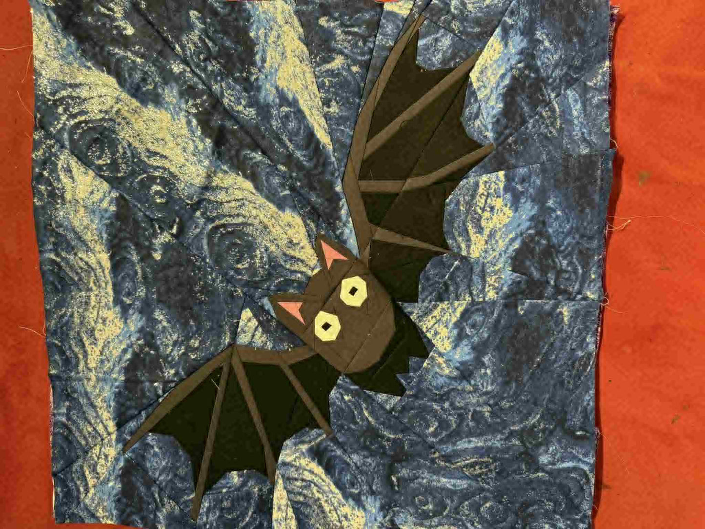 Bat Quilt Block Pattern: Halloween FPP Easy Sewing (Digital Download)