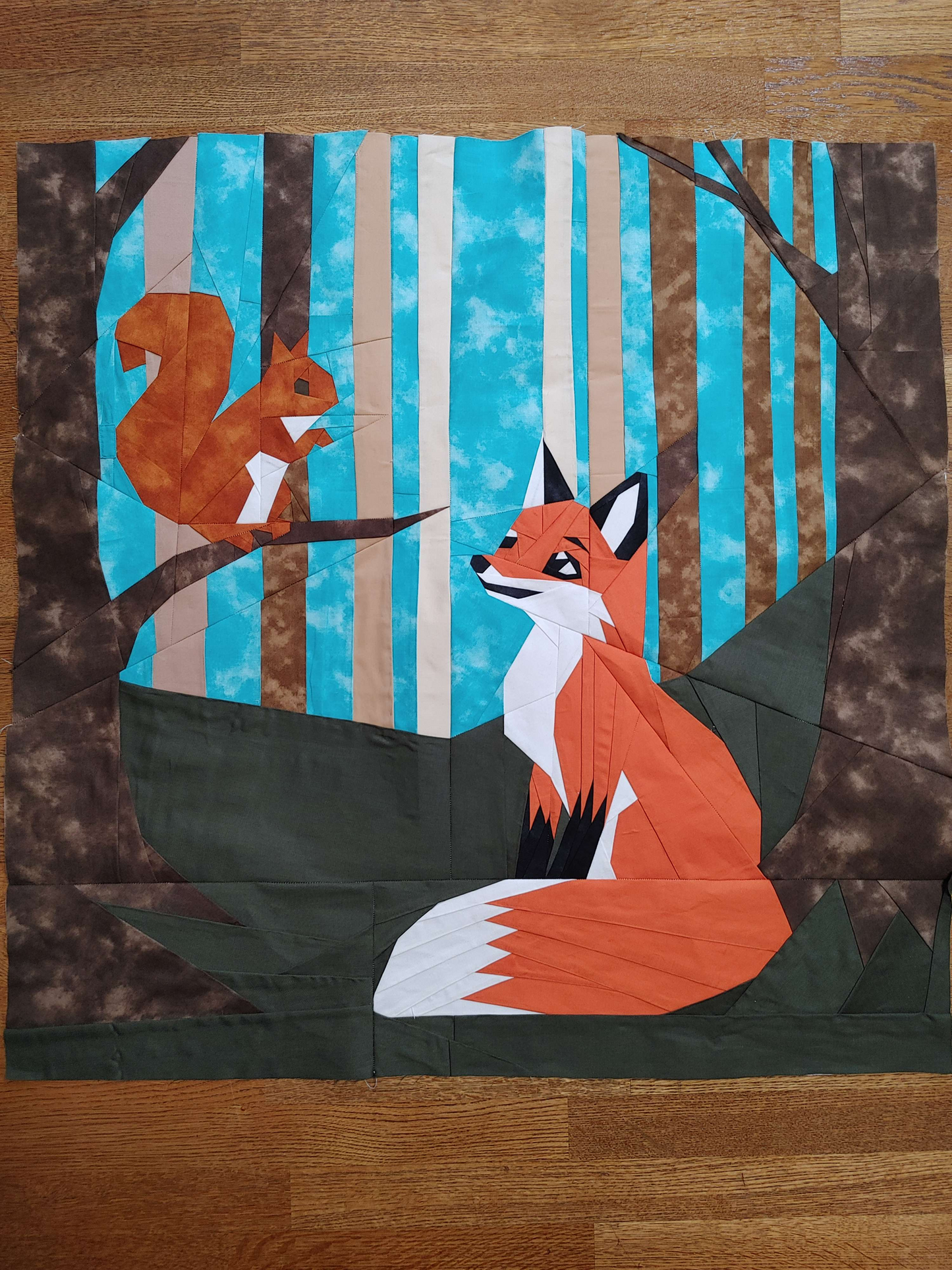 The Squirrel and the Fox – 30x30 Inch FPP Quilt Block Pattern (Digital Download)